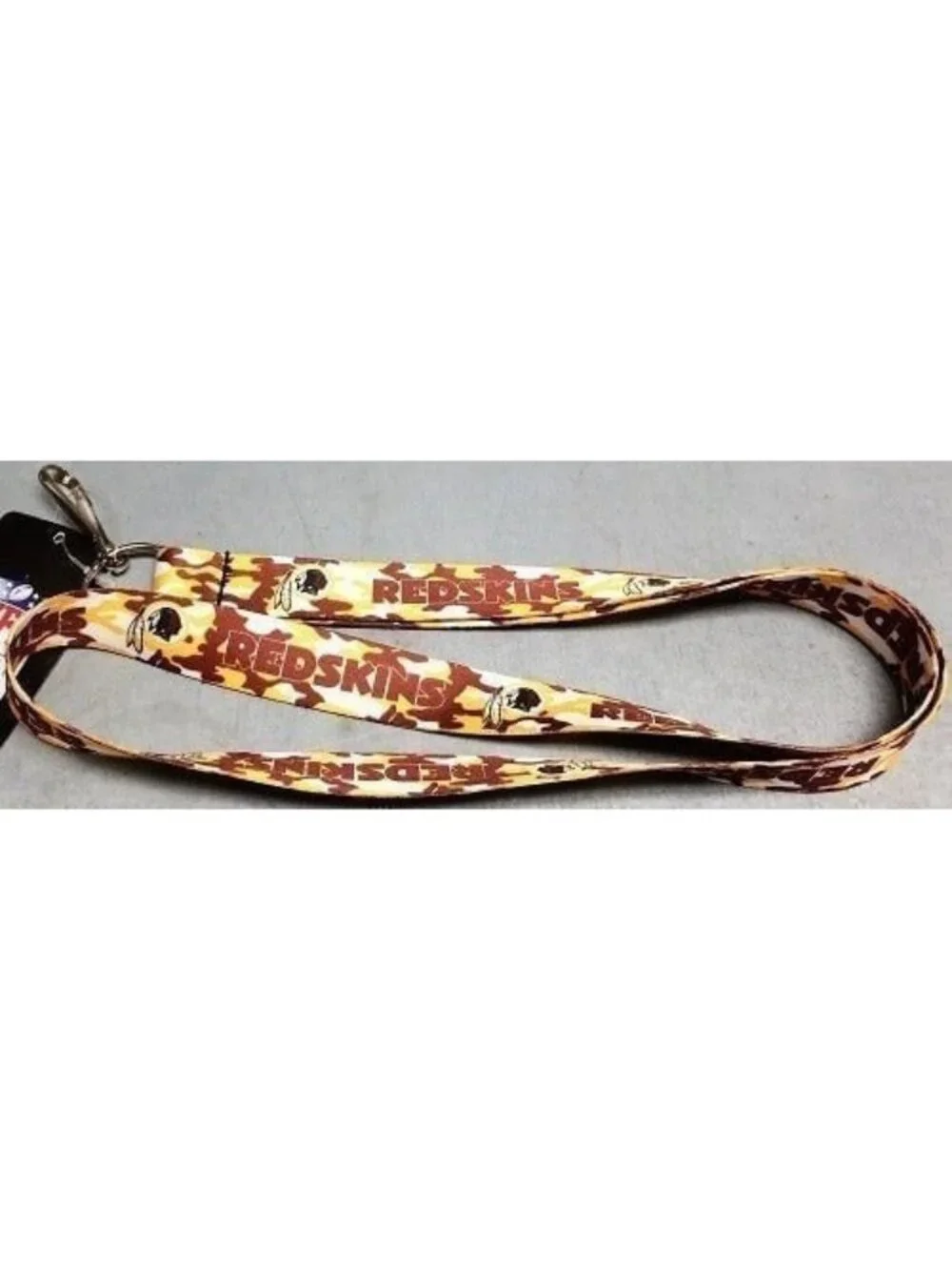 WASHINGTON REDSKINS Team Colors Camo Print Lanyard Keychain NFL New